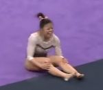 gymnaste Une gymnaste se casse les deux jambes