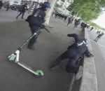 policier attaque Un policier attaqué par une trottinette à Lyon (Gilets Jaunes Acte 26)