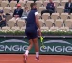coincer Balle coincée dans la raquette de Benoit Paire (Roland-Garros 2019)