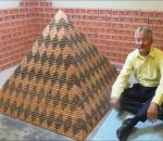 piece penny Une pyramide réalisée avec plus de 1 million de pièces