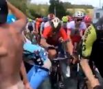 spectateur Un coureur donne une fessée à un spectateur (Tour de France 2019)