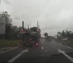 camion remorque accident Ne pas doubler un camion qui freine (Angleterre)