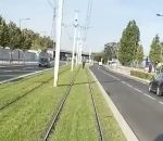 tramway cycliste Cycliste vs Essuie-glaces de tramway
