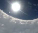 avion nuage L'oeil de l'ouragan Dorian