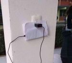 chargeur courant Astuce pour recharger son téléphone sur une prise en hauteur