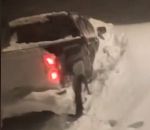 pick-up neige Une rafale de 6 pieds !!! (Québec)