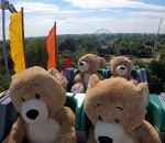 peluche Des ours en peluche dans des montagnes russes (Walibi Holland)