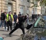 manifestation Un passant bousculé par un casseur (Paris)