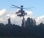 warrington Rencontre avec un hélicoptère Apache
