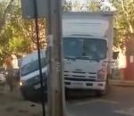 road Violent road rage avec un camion