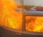 flamme gaz Explosion d'une voiture en slow motion