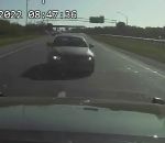 voiture collision frontal Interception de police musclée d'une automobiliste ivre (Floride)