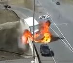 pont Un camion explose lors d'un accident
