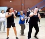choregraphie rythme danse Problèmes de coordination pendant un cours de zumba