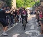 velo cyclisme tour Ovation inattendue lors du giro