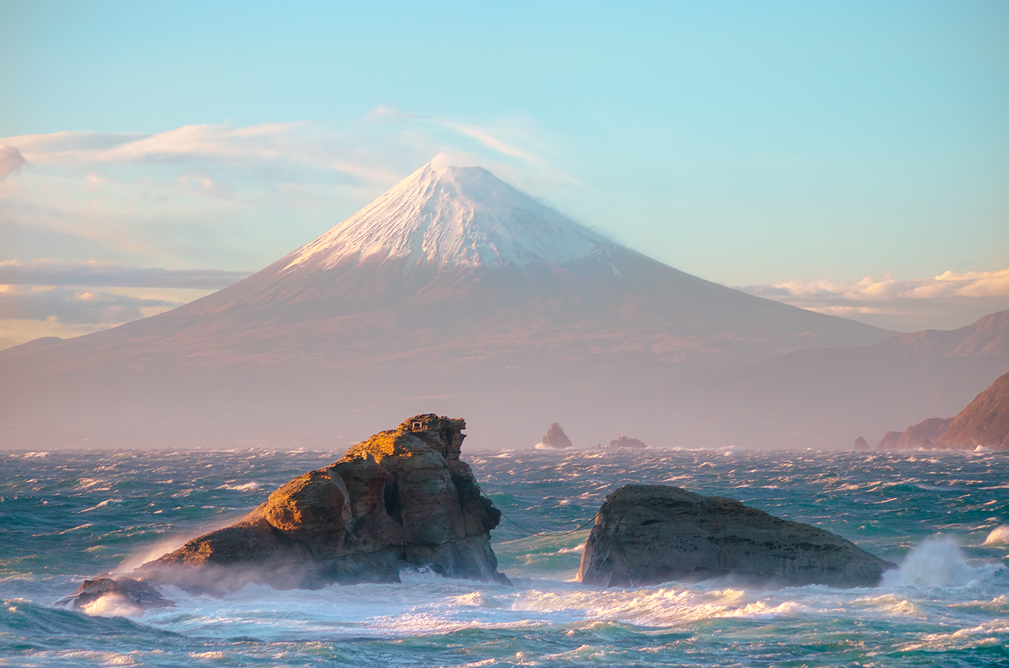 Le Mont Fuji vue depuis la mer
