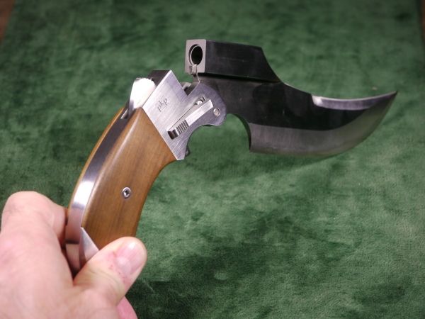 insolite arme epee pistolet