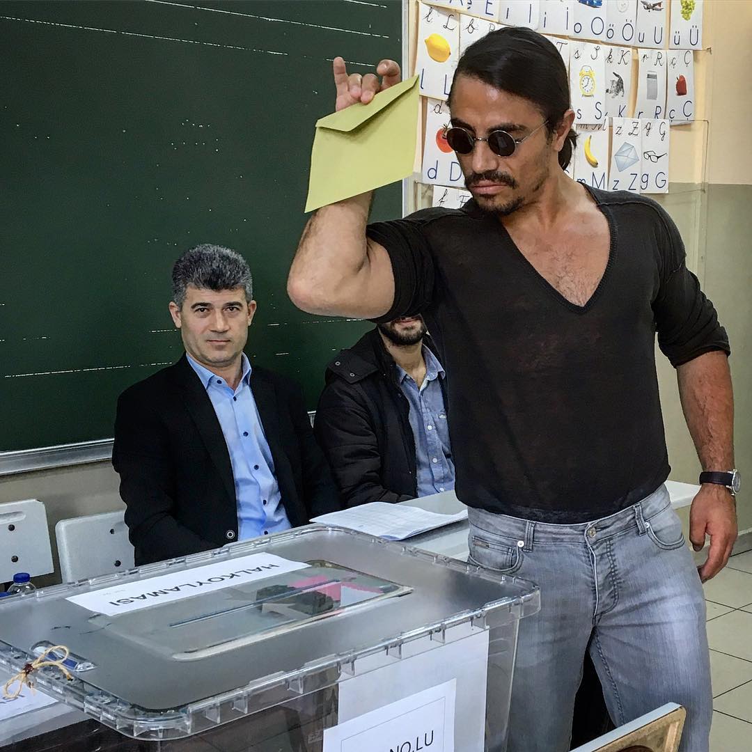 Salt Bae a voté pour le référendum en Turquie