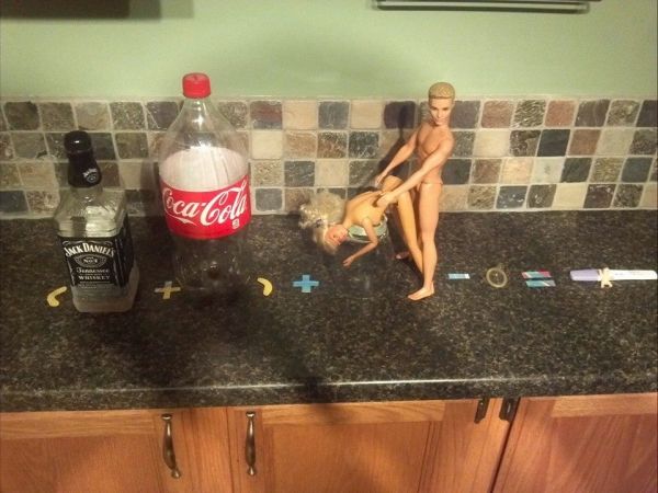 insolite coca-cola enceinte grossesse preservatif sexe test whisky