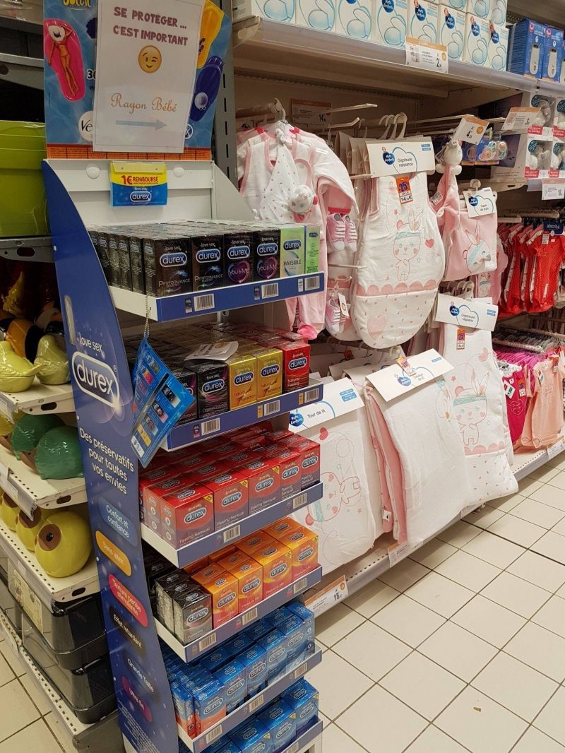 insolite bebe leclerc magasin preservatif rayon