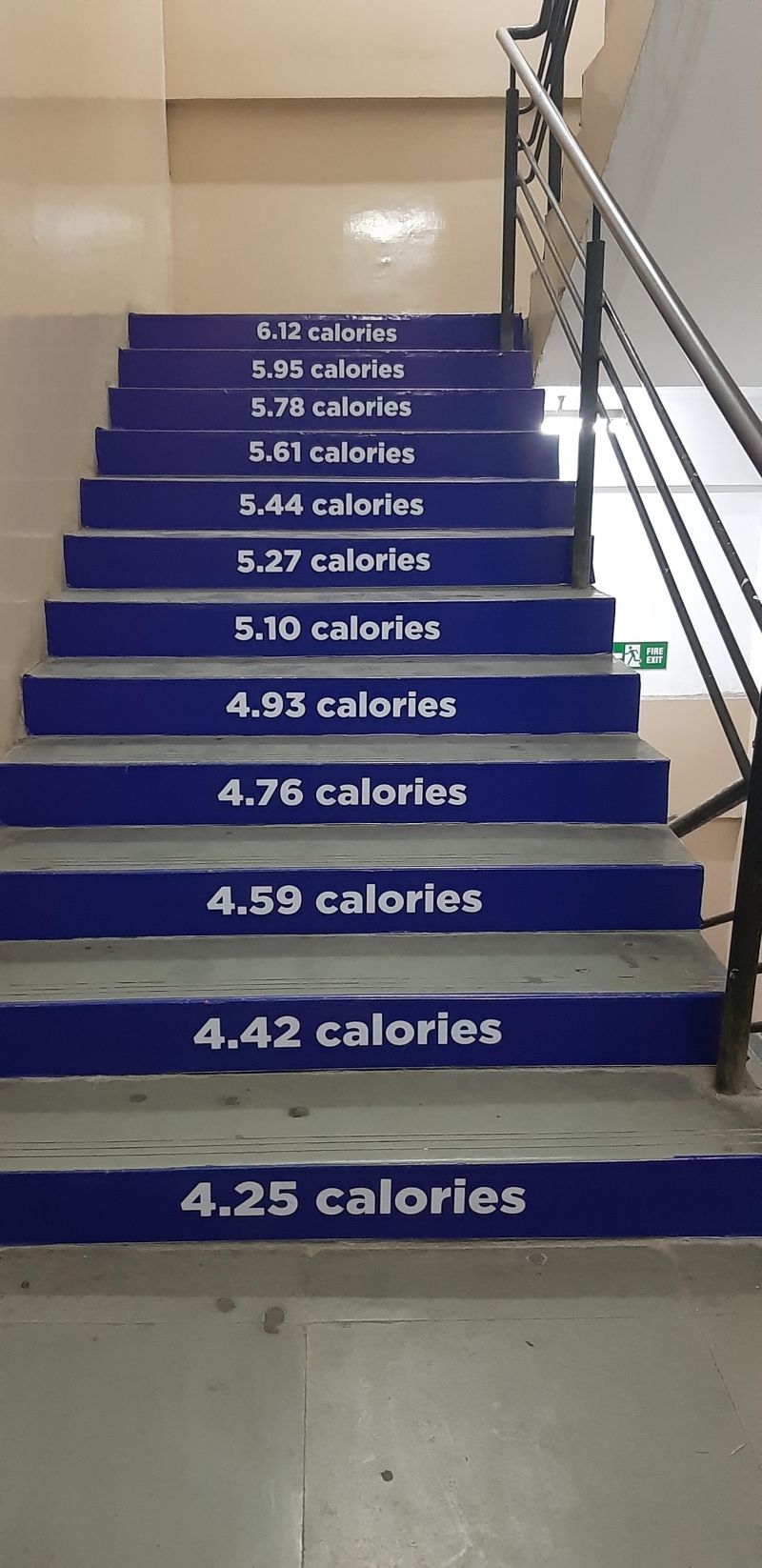 insolite calorie escalier marche motivation