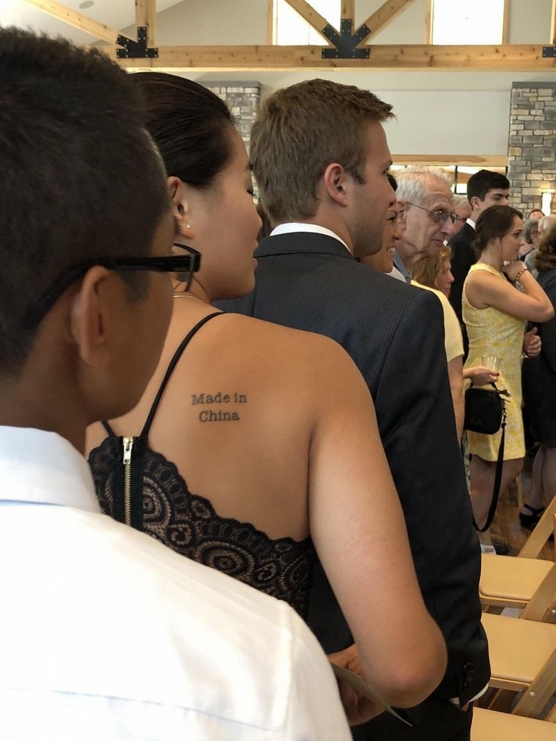 insolite chine femme tatouage