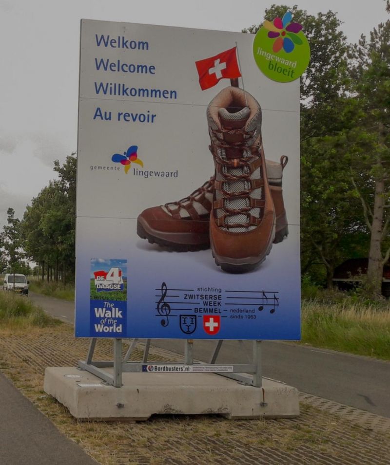 insolite bienvenue francais pancarte panneau traduction