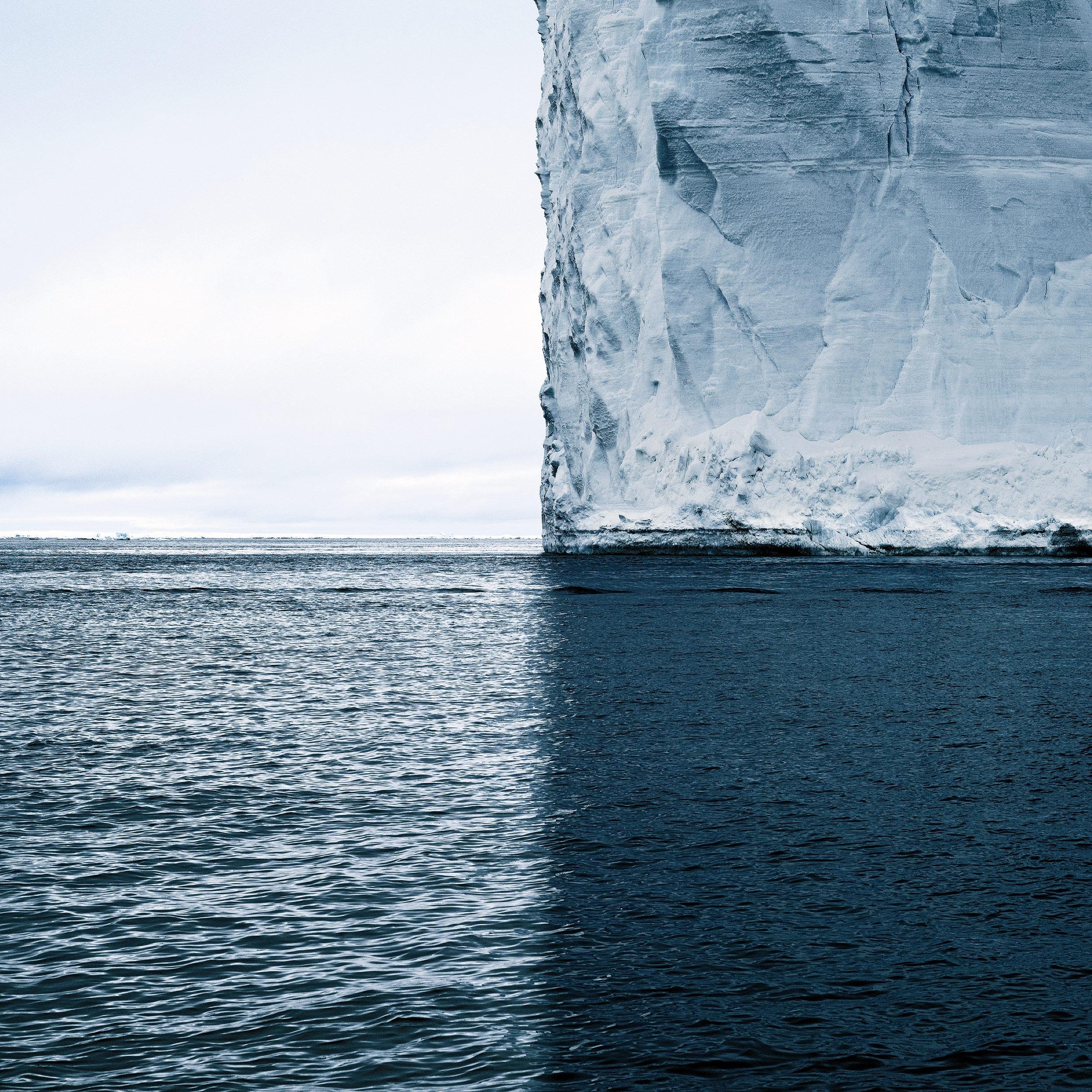 4 nuances de bleu en Antarctique 
