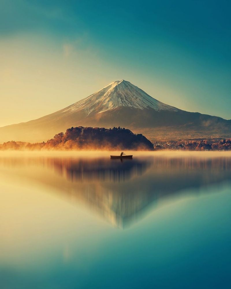insolite eau fuji japon lac mont montagne reflection