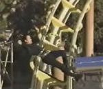 parc rail Lance Burton Vs Roller Coaster