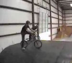 trick Tailwhip en BMX