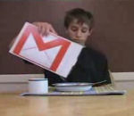 logo Gmail : Behind the Scenes