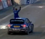 rallye voiture Petter Solberg se ridiculise