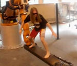 planche surf robot Robot Surfing