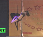 femme chute pole Chute pendant un pole dance