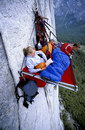 alpiniste Dormir au-dessus du vide