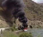 eau feu Comment éteindre un bateau en feu ?