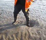 sable mouvant Marcher sur du sable mouvant