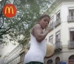 trickshot ballon Trickshots pour la Coupe du Monde de football (McDonald's)