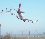 fake Un Boeing 747 atterrit à Bucarest