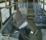 chauffeur poing coup Tabassé par le chauffeur de bus car il posait trop de questions