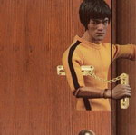 nunchaku L'entrebâilleur Bruce Lee