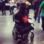 fauteuil roulant Cosplay Tis but a scratch !