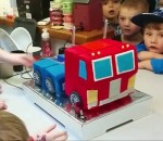 transformers Un gâteau d'anniversaire Optimus Prime