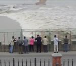 fleuve vague Un mascaret emporte plus de 20 personnes