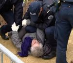 manifestation Arrestation musclée d'une mamie de 72 ans