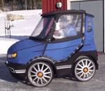 petit La PodRide, une voiture à pédales à assistance électrique
