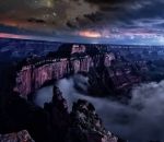 couche Nuages dans le Grand Canyon (Timelapse)