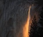 soleil Chute Horsetail, la cascade de feu à Yosemite