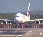 vent avion Atterrissage d'un A380 pendant une tempête